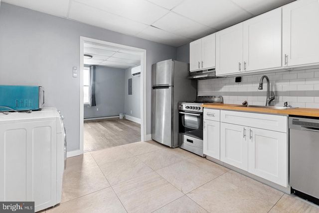 1003 S 13TH ST, Philadelphia, PA 19147