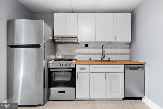 1003 S 13TH ST, Philadelphia, PA 19147