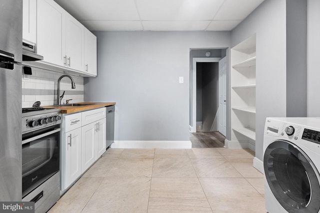 1003 S 13TH ST, Philadelphia, PA 19147