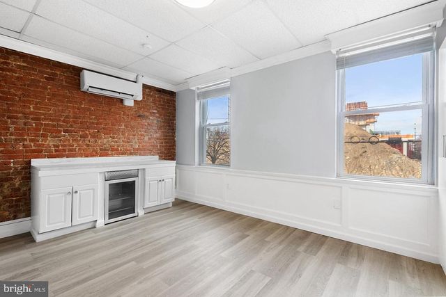 1003 S 13TH ST, Philadelphia, PA 19147