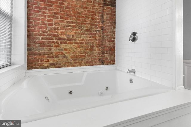 1003 S 13TH ST, Philadelphia, PA 19147