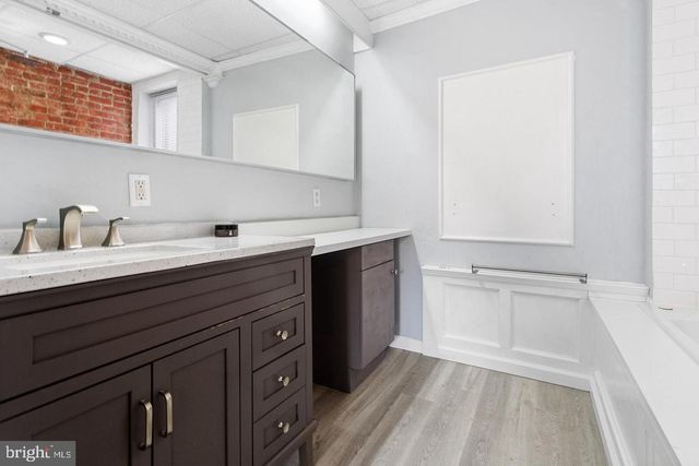 1003 S 13TH ST, Philadelphia, PA 19147