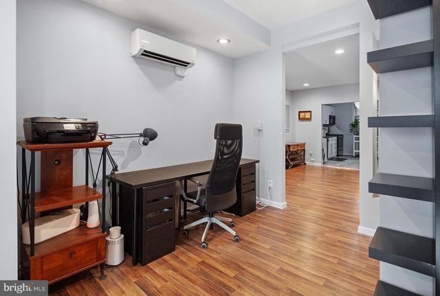 1003 S 13TH ST, Philadelphia, PA 19147