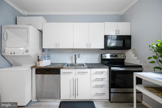 1003 S 13TH ST, Philadelphia, PA 19147