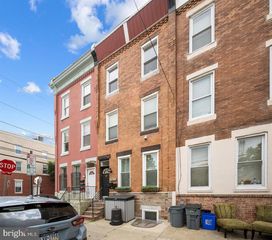 1003 S 13TH ST, Philadelphia, PA 19147