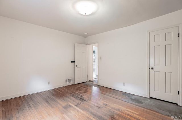 5313 Oak Hill Road, Evansville, IN 47711