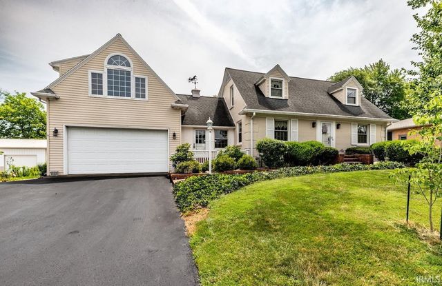 5313 Oak Hill Road, Evansville, IN 47711