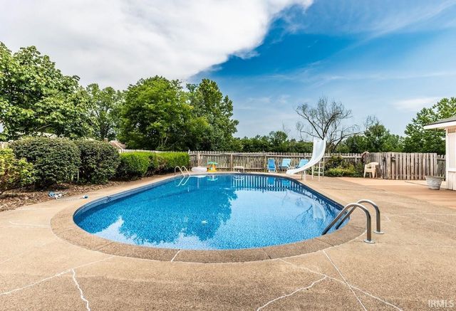 5313 Oak Hill Road, Evansville, IN 47711
