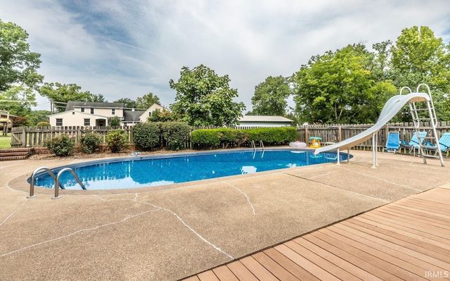 5313 Oak Hill Road, Evansville, IN 47711
