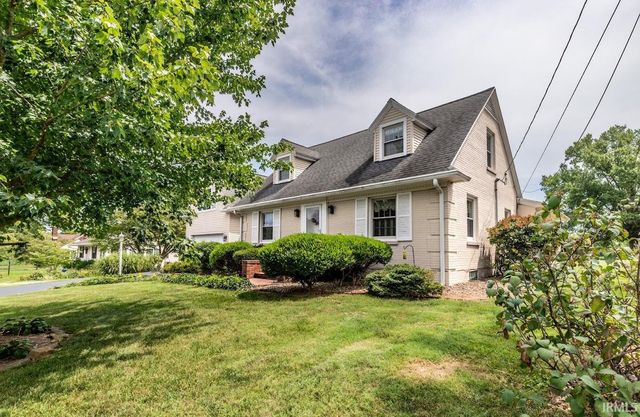 5313 Oak Hill Road, Evansville, IN 47711