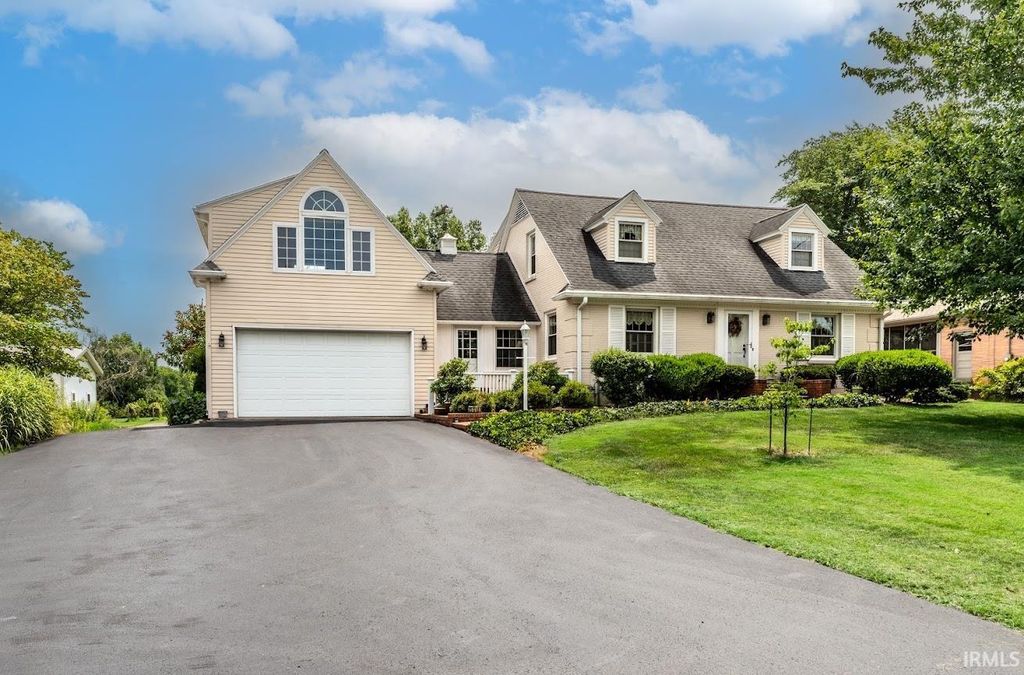 5313 Oak Hill Road, Evansville, IN 47711