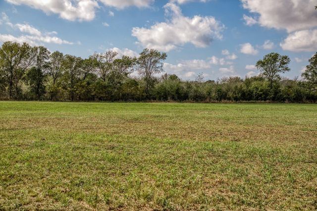 000 Sun Oil Road, Brenham, TX 77833