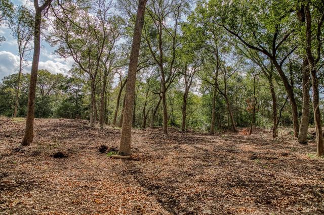 000 Sun Oil Road, Brenham, TX 77833