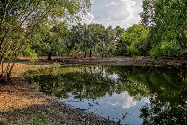 000 Sun Oil Road, Brenham, TX 77833