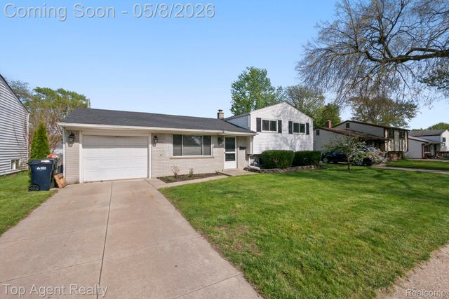 11951 Burtley Drive, Sterling Heights, MI 48313