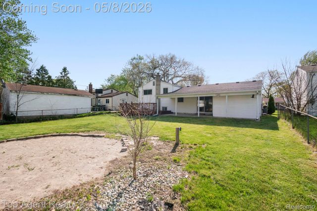 11951 Burtley Drive, Sterling Heights, MI 48313