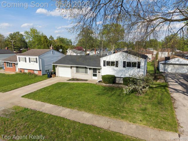 11951 Burtley Drive, Sterling Heights, MI 48313