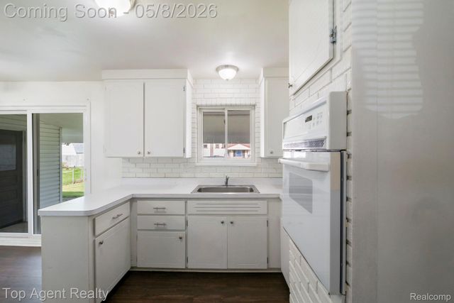 11951 Burtley Drive, Sterling Heights, MI 48313