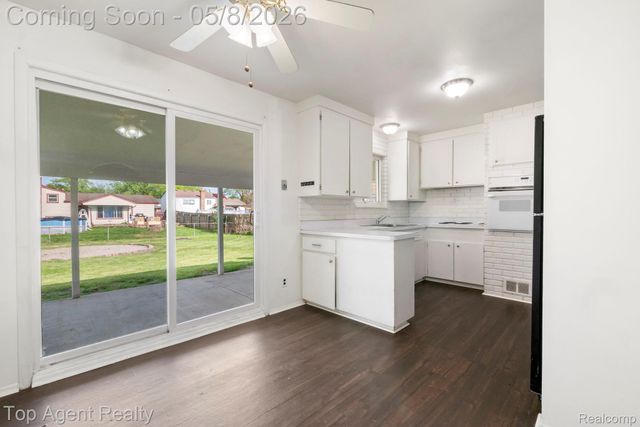 11951 Burtley Drive, Sterling Heights, MI 48313