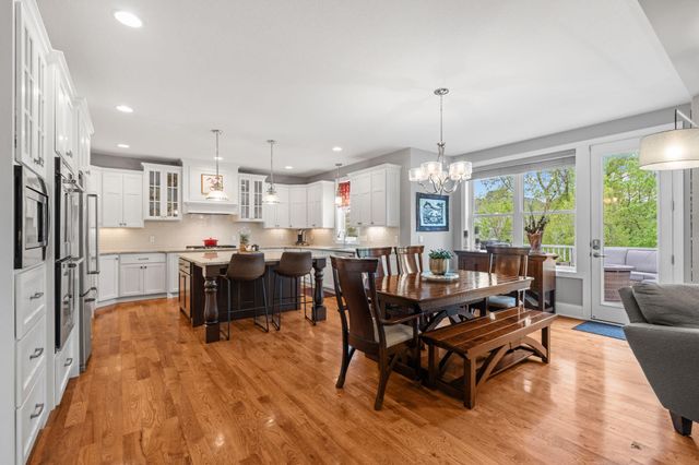 5275 Ranchview Lane N, Plymouth, MN 55446