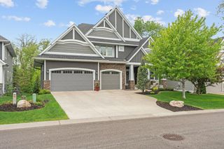 5275 Ranchview Lane N, Plymouth, MN 55446
