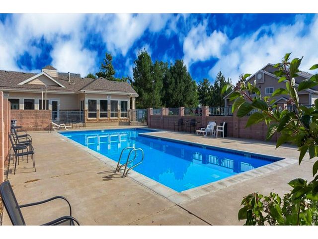 1601 Great Western Dr G-7, Longmont, CO 80501