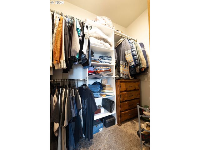 10500 W 5TH St, Island City, OR 97850