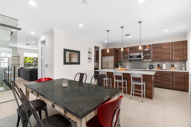362 W Cannery Row Circle, Delray Beach, FL 33444