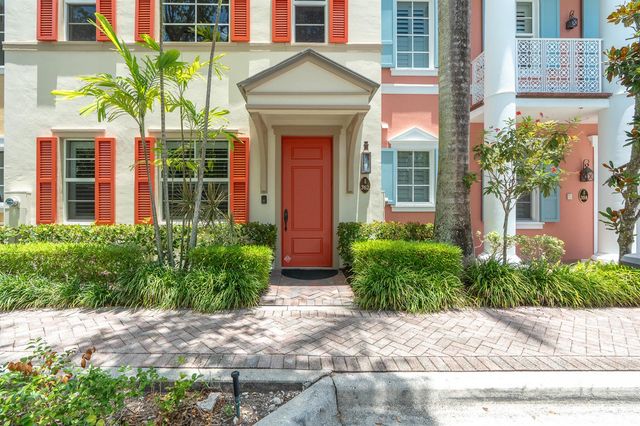 362 W Cannery Row Circle, Delray Beach, FL 33444