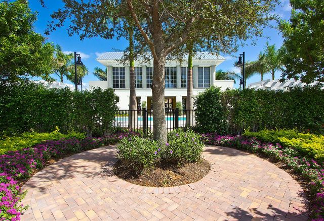 362 W Cannery Row Circle, Delray Beach, FL 33444