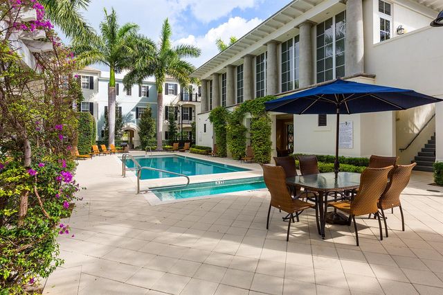 362 W Cannery Row Circle, Delray Beach, FL 33444