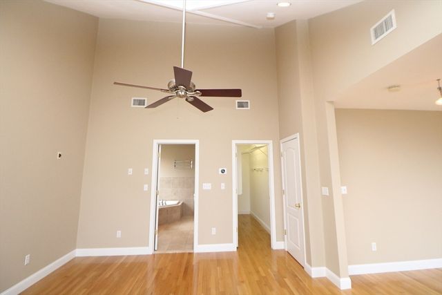 141 Grovers Ave 141, Winthrop, MA 02152