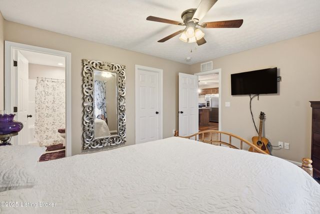 310 Oak Hill Ct, Bardstown, KY 40004