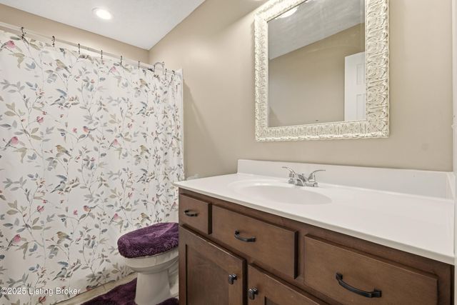 310 Oak Hill Ct, Bardstown, KY 40004