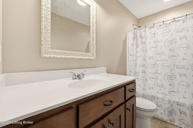 310 Oak Hill Ct, Bardstown, KY 40004