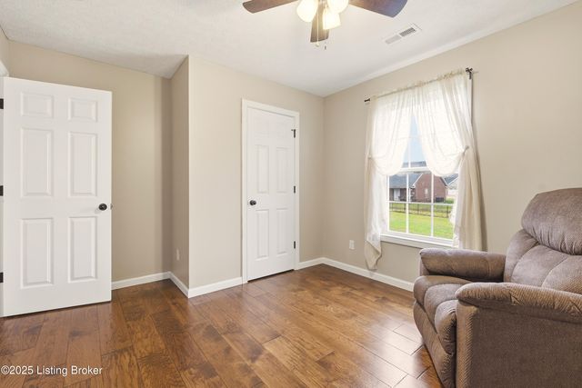 310 Oak Hill Ct, Bardstown, KY 40004