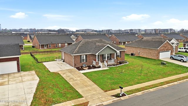310 Oak Hill Ct, Bardstown, KY 40004