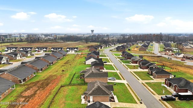 310 Oak Hill Ct, Bardstown, KY 40004