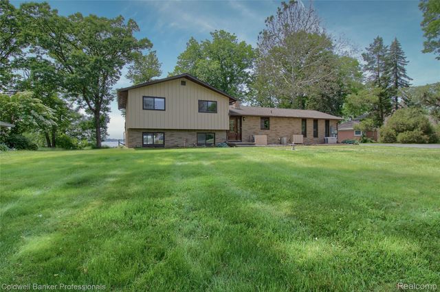 11770 Sunset Lane, Van Buren Charter Township, MI 48111