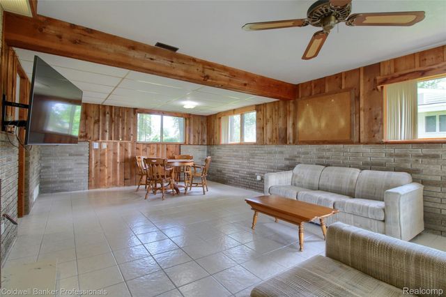 11770 Sunset Lane, Van Buren Charter Township, MI 48111