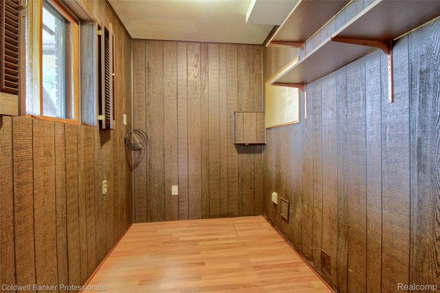 11770 Sunset Lane, Van Buren Charter Township, MI 48111
