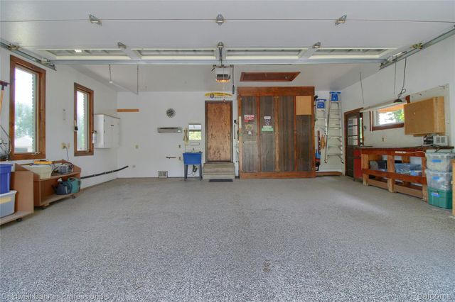 11770 Sunset Lane, Van Buren Charter Township, MI 48111