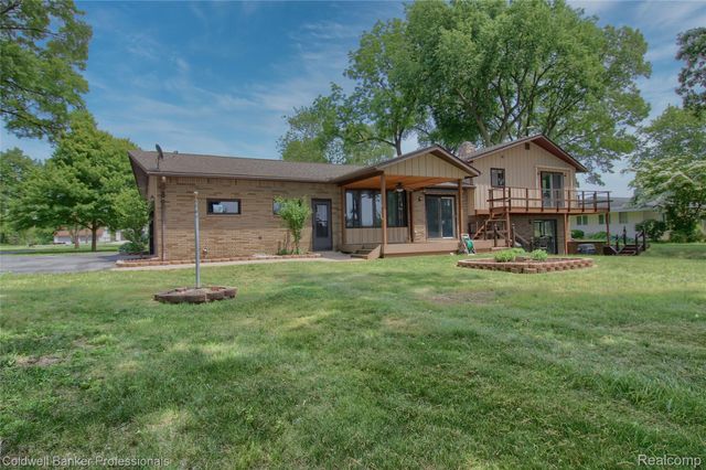 11770 Sunset Lane, Van Buren Charter Township, MI 48111