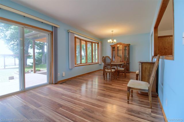 11770 Sunset Lane, Van Buren Charter Township, MI 48111