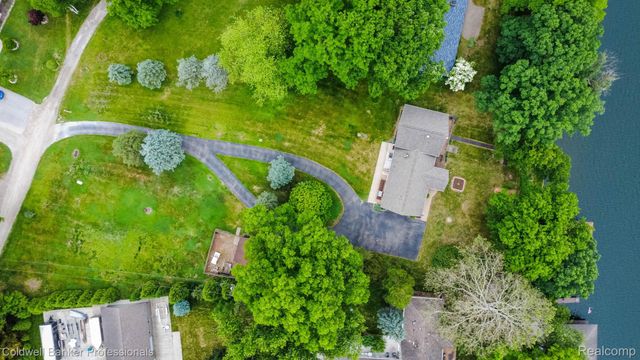 11770 Sunset Lane, Van Buren Charter Township, MI 48111