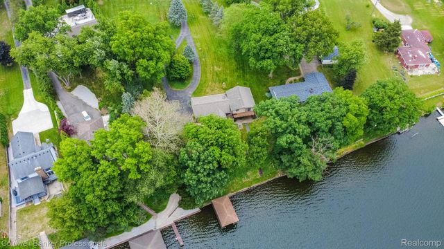11770 Sunset Lane, Van Buren Charter Township, MI 48111
