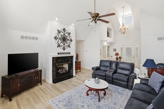 312 George Street, Somerset, KY 42503