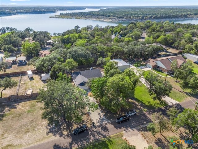 4853 Lakeaire Circle, Temple, TX 76502