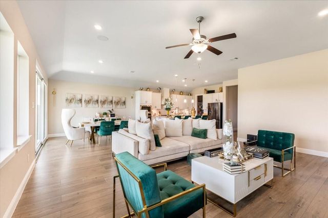 4114 Basin Park Drive, Manvel, TX 77578