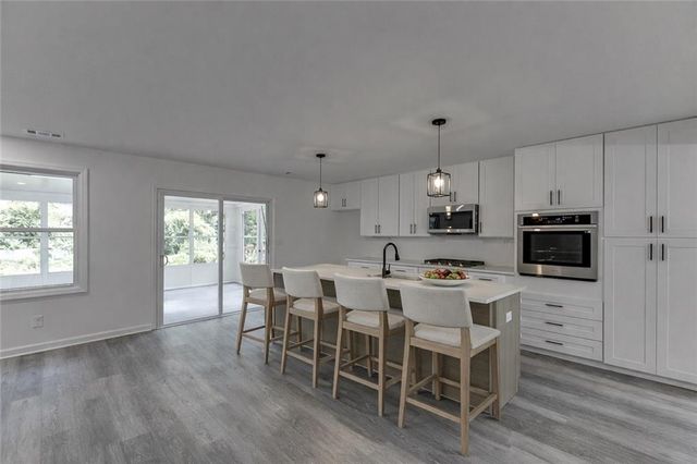 1423 Lynford Drive SW, Atlanta, GA 30310